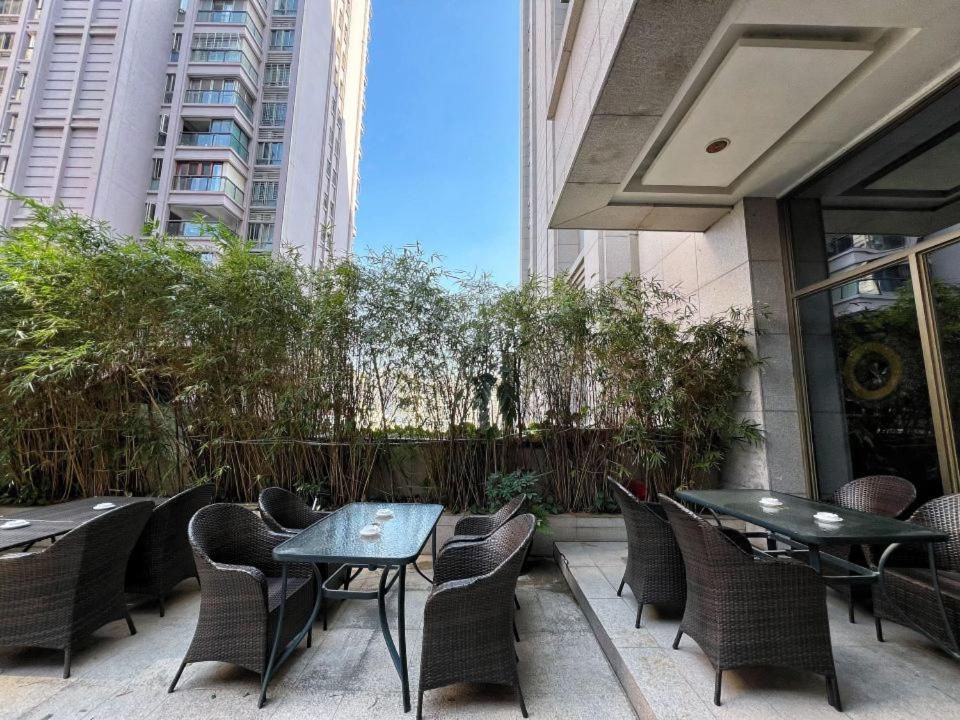 Menshine Gloria Plaza Hotel Shantou Exteriör bild