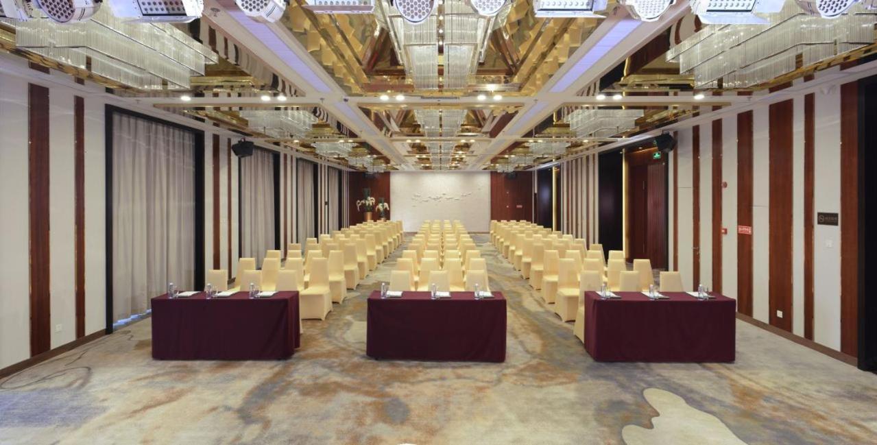 Menshine Gloria Plaza Hotel Shantou Exteriör bild