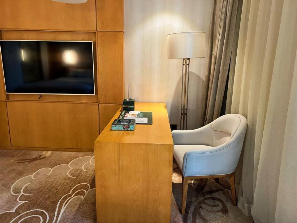 Menshine Gloria Plaza Hotel Shantou Exteriör bild