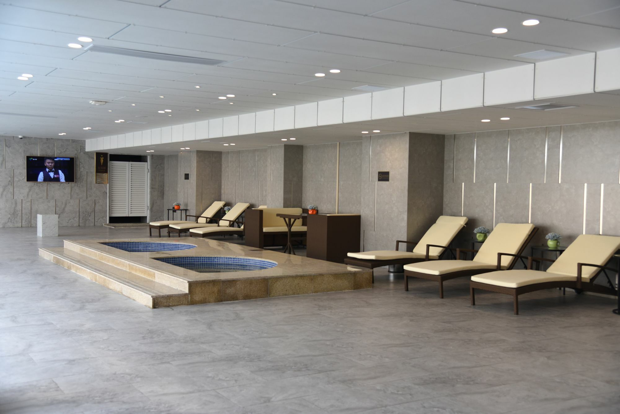 Menshine Gloria Plaza Hotel Shantou Exteriör bild